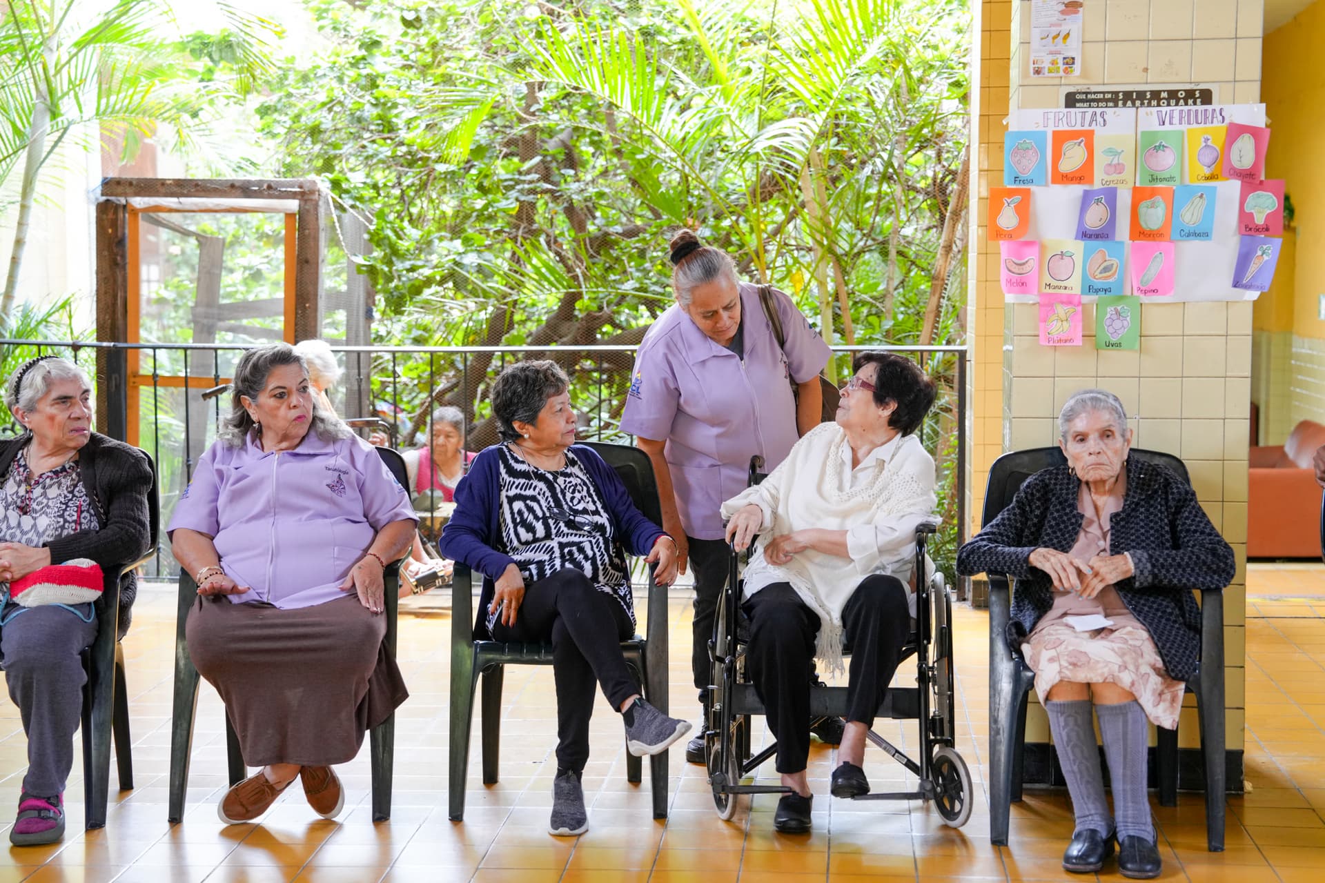 Voluntarios casa hogar